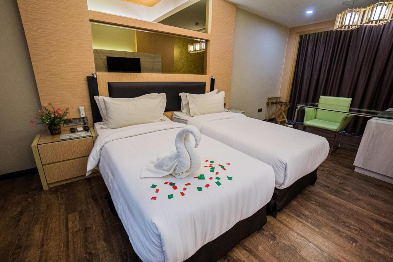 Jc Mark Hotel Bintulu Exterior photo
